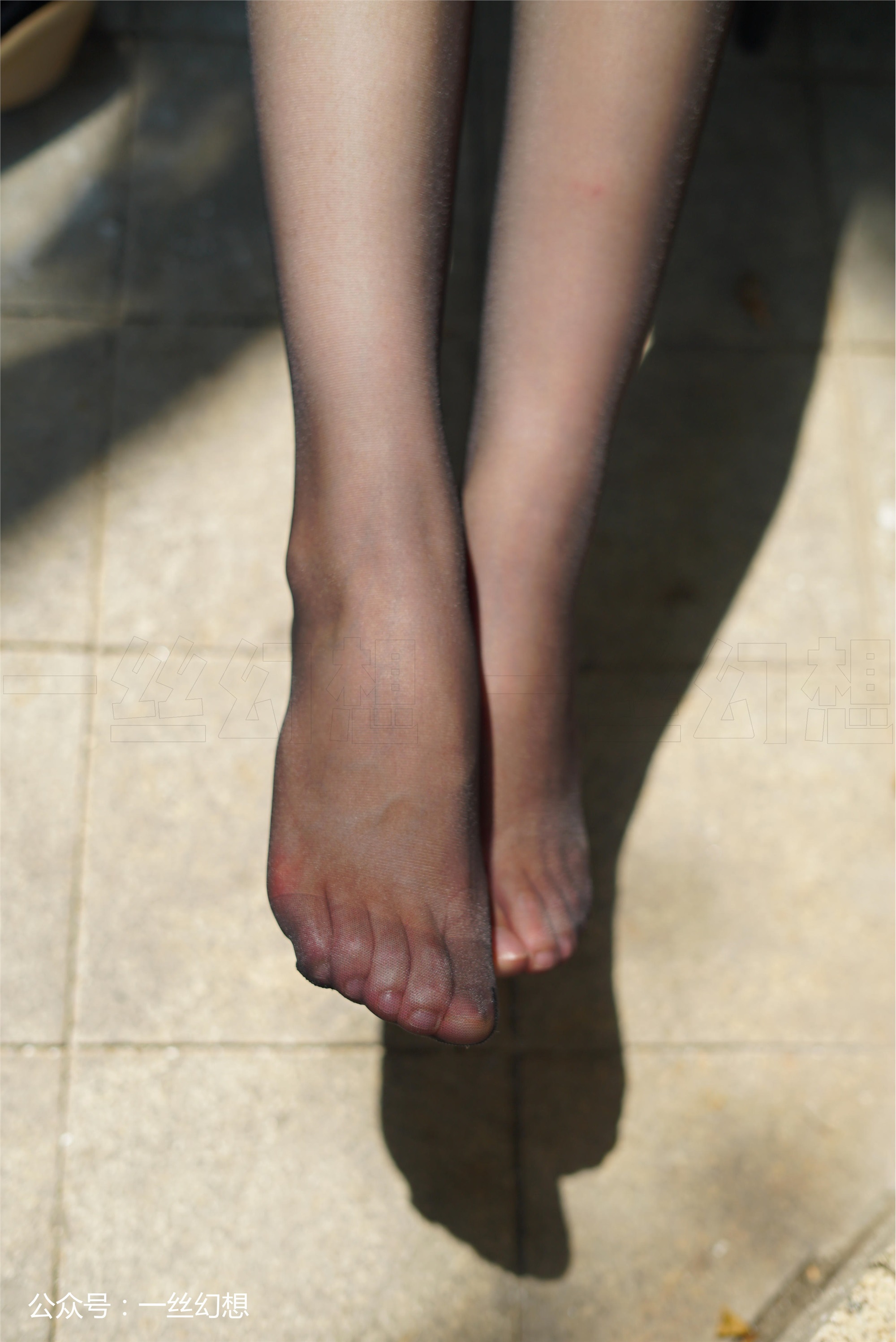 高丝女子图鉴 袜小喵×一丝幻想 NZ010 茜茜